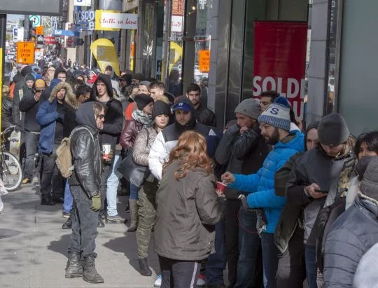 O Καναδάς ξεμένει από...μαριχουάνα (pics)