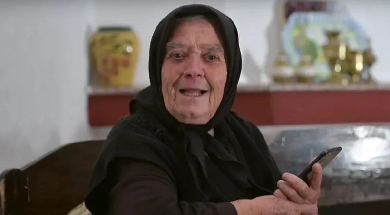 «Για τα κοπέλια είμαστε όλοι στην ίδια ομάδα»