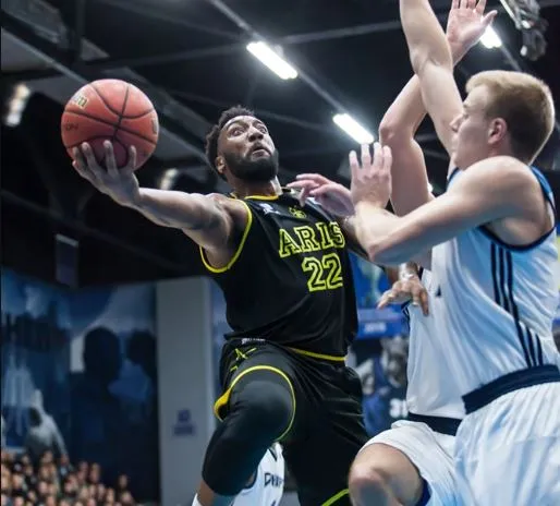 Ντνίπρο-Άρης 51-55: Η άμυνα έφερε τη νίκη