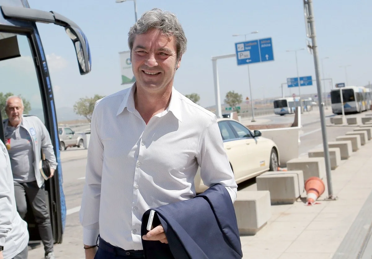 Ο Βρύζας αποφασίζει για το μέλλον του στην εθνική