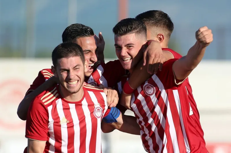 «Εξάσφαιροι» οι Νέοι του Ολυμπιακού!