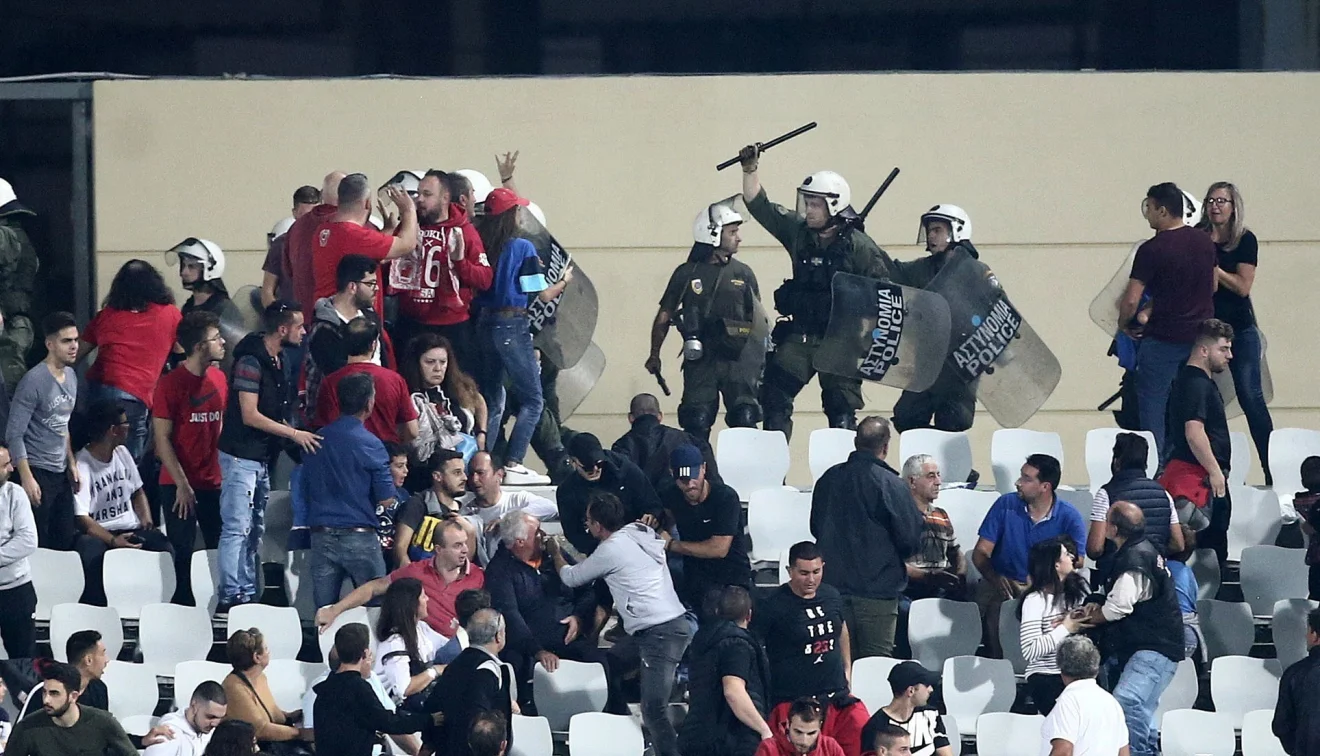 Παναχαϊκή-Ολυμπιακός: Τραυματισμός οπαδού