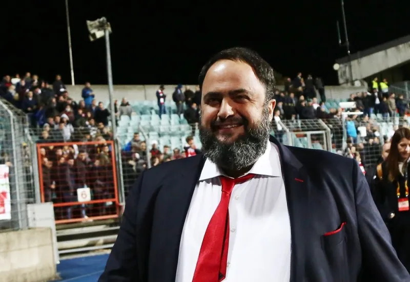 «Ο Βαγγέλης Μαρινάκης στα χνάρια του Μπράιαν Κλαφ»