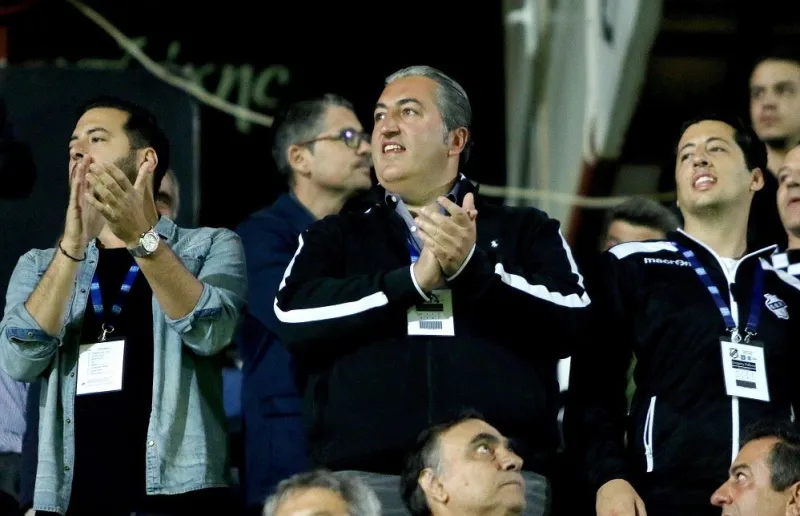 Μπούσης: «Σας περιμένω να γεμίσουμε το Γεντί Κουλέ» (pic)