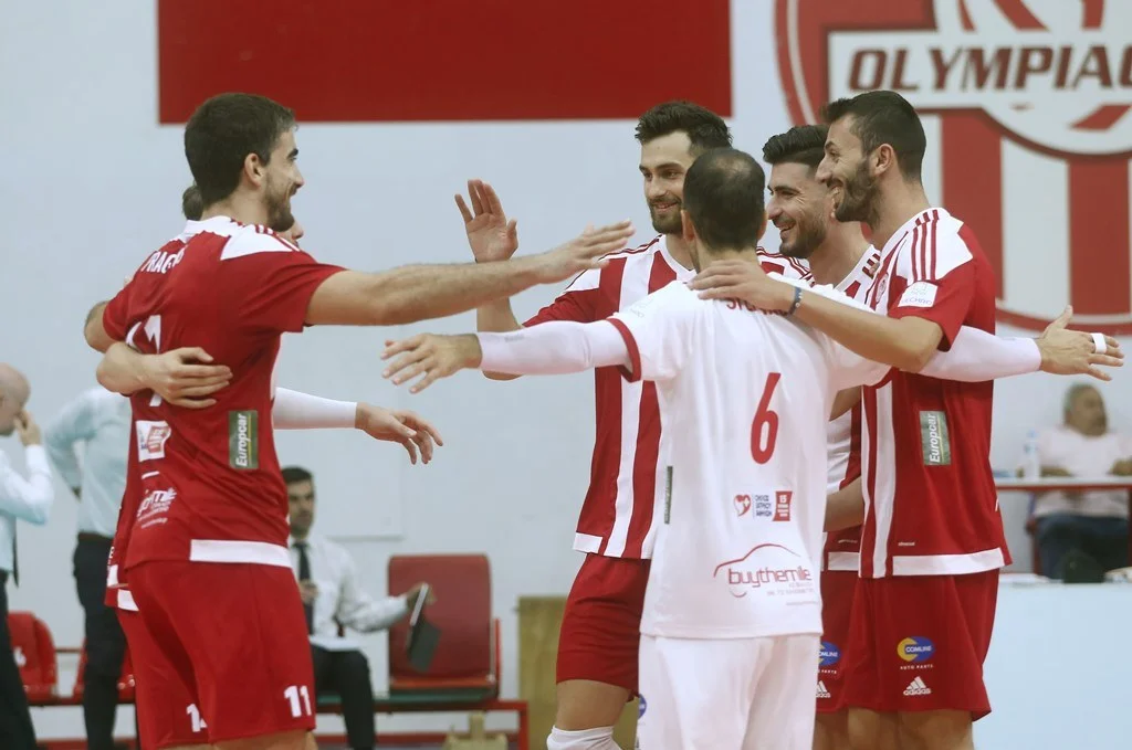 Volley League: Ηρακλής και Ολυμπιακός διασταυρώνουν τα «ξίφη» τους