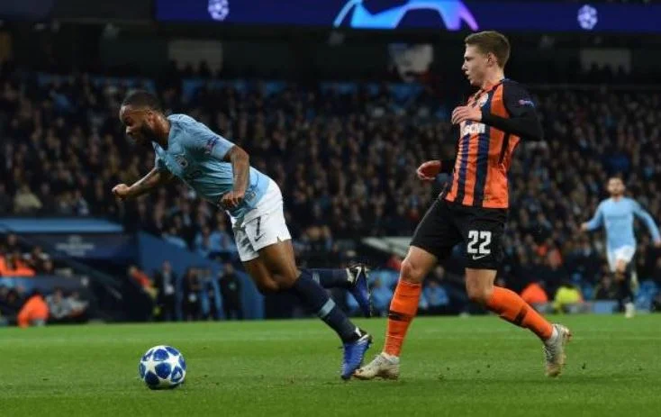 Champions League: Απίστευτο πέναλτι υπέρ της Σίτι (vid)