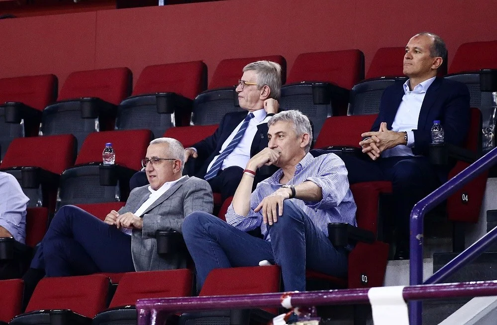 Ολυμπιακός: «Θα ζητήσουμε την αποβολή του Δ. Γιαννακόπουλου και του Παναθηναϊκού»