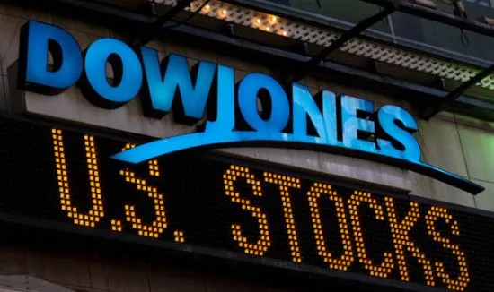 Ο Dow Jones έπεσε 600 μονάδες καθώς οι μετοχές τεχνολογίας χάνουν έδαφος
