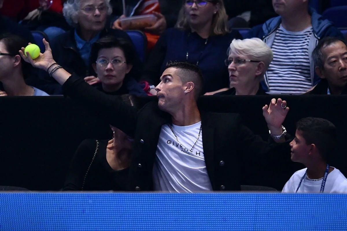 Ο Ρονάλντο έγινε… ball boy (vid)