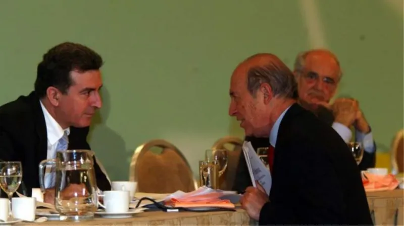 Ανοίγουν τους λογαριασμούς των Σημίτη- Χρυσοχοΐδη 