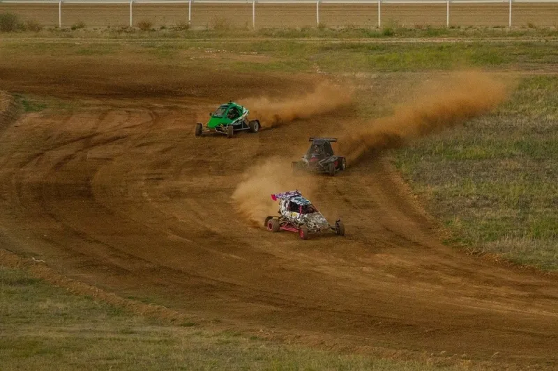 EKO Racing Dirt Games 2018: H χωμάτινη μάχη της χρονιάς στην πίστα του Ιπποδρόμου!