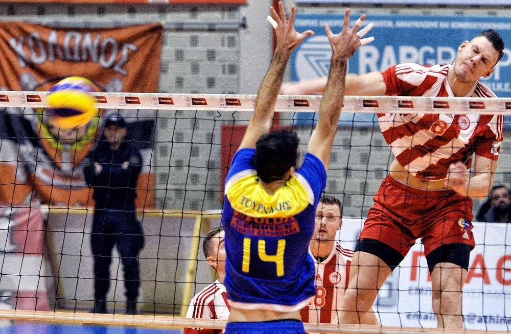 Volley League: Πέρασε από το Βραχάτι ο Ολυμπιακός