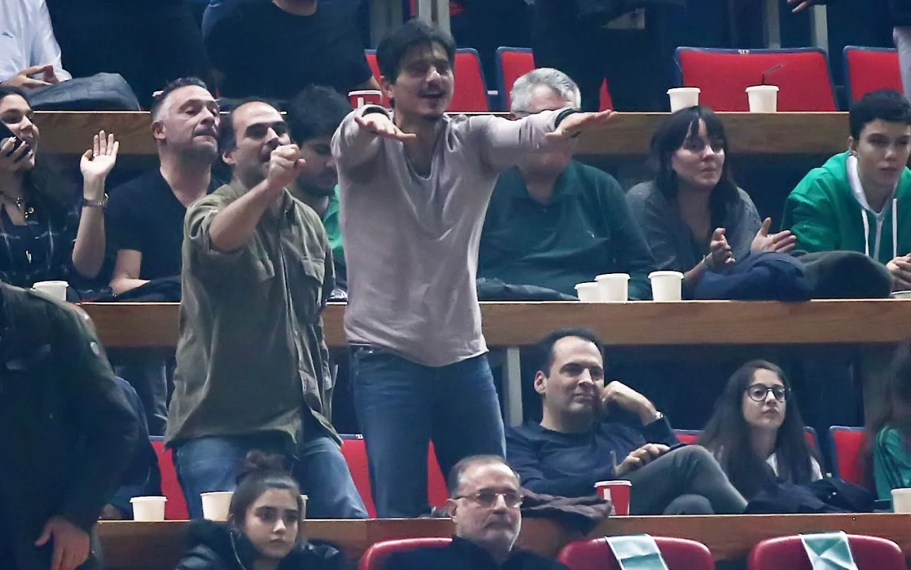 Γιαννακόπουλος: «Ο Ολυμπιακός έχει ρίξει λευκή πετσέτα» (vid)