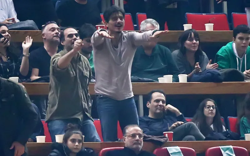 Γιαννακόπουλος: «Ο Ολυμπιακός έχει ρίξει λευκή πετσέτα» (vid)