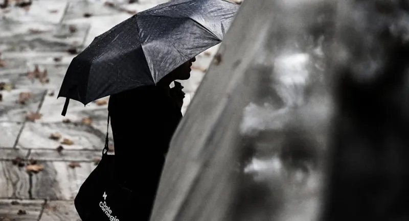 Βροχερή Δευτέρα, με άνοδο της θερμοκρασίας
