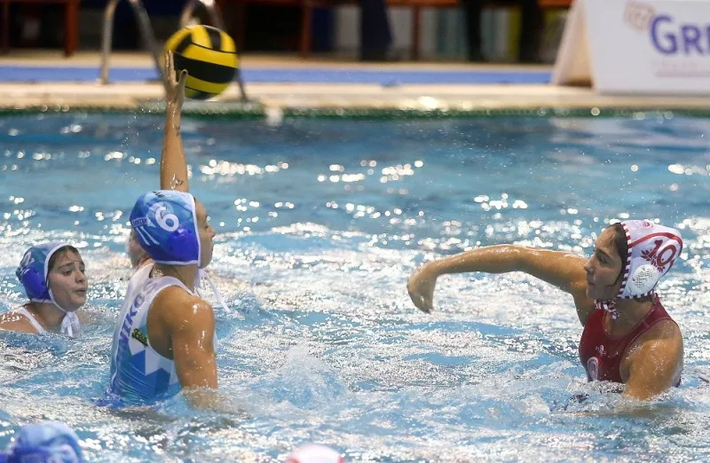 Πόλο Α1 Γυναικών: Άνετα Ολυμπιακός και Βουλιαγμένη