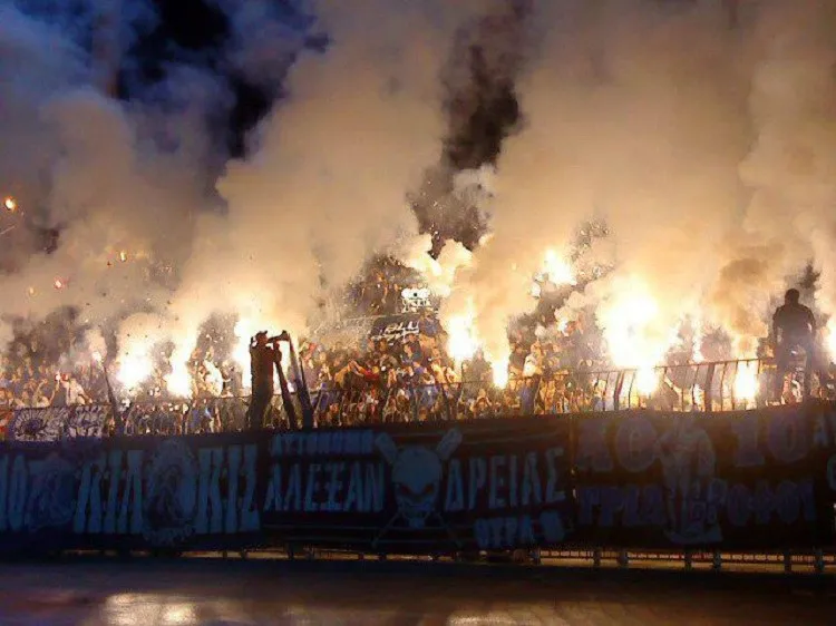 Οπαδοί του Ηρακλή: «Βγάλτε τις φανέλες»
