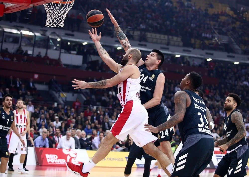 Ολυμπιακός - Ρ. Μαδρίτης 88-83: O Σπανούλης και η παρέα του πάτησαν τη... Βασίλισσα