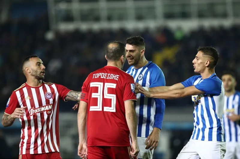 Ατρόμητος - Ολυμπιακός: Το πάθος και η ένταση στο Περιστέρι (vid)