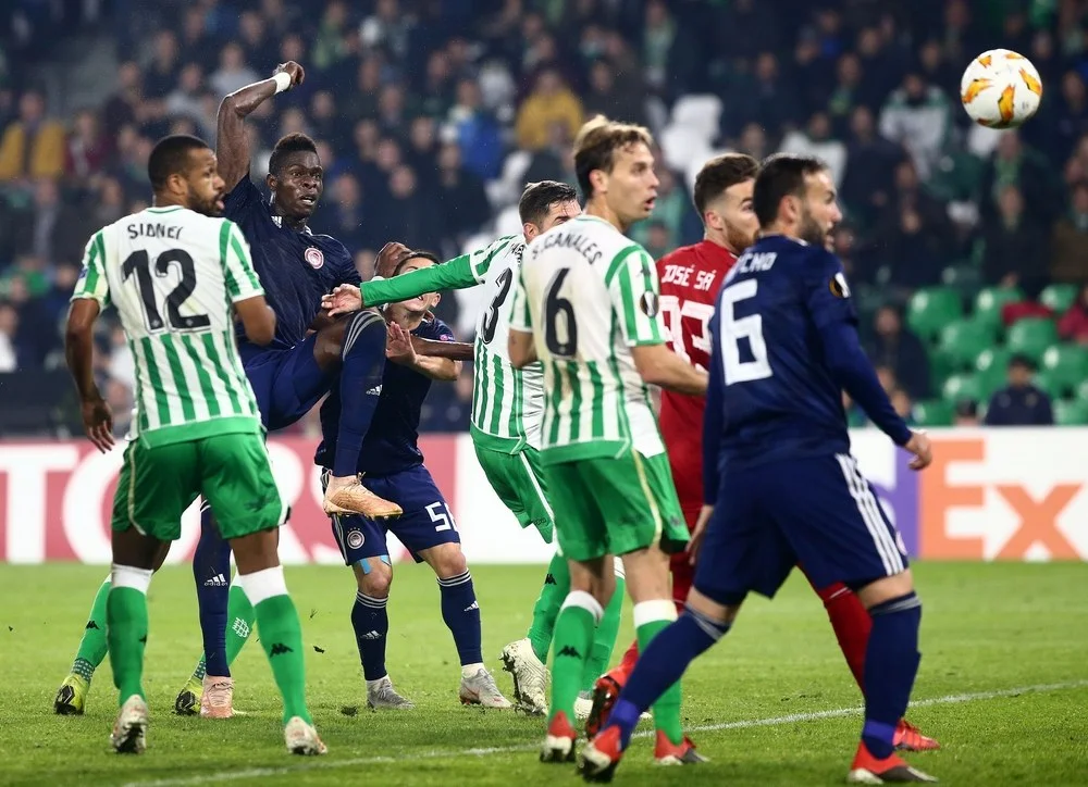 Μπέτις-Ολυμπιακός 1-0: Ο κύκλος των χαμένων ευκαιριών και ο... τελικός με Μίλαν