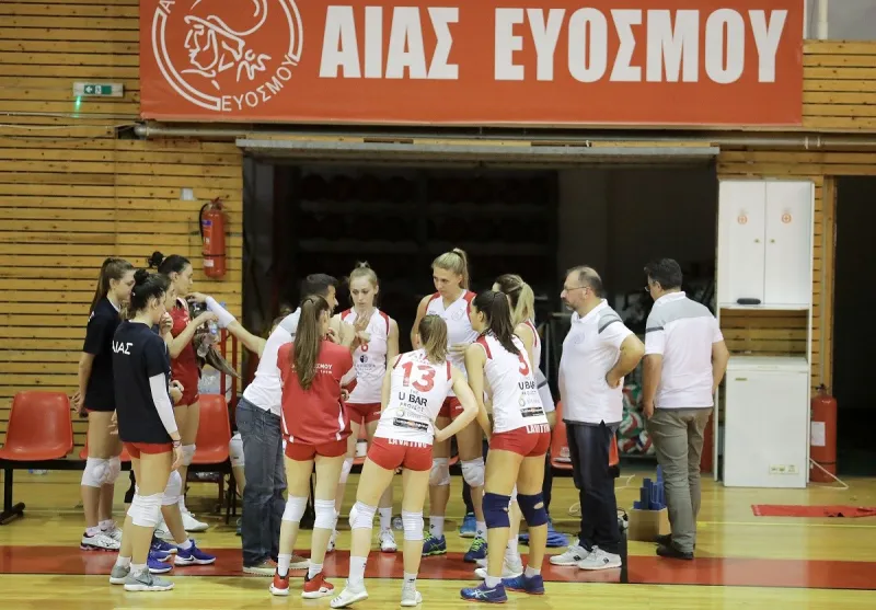 Α1 βόλεϊ γυναικών: Έξαλλοι στον Αίαντα με την αθλητική δικαστή (vid)
