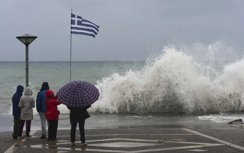Κακοκαιρία «Πηνελόπη»: 16.200 κεραυνοί και 30 εκατοστά χιόνι (pics)