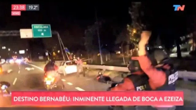 Ρίβερ – Μπόκα: Σοβαρό ατύχημα στην πορεία του πούλμαν της Μπόκα! (vid)