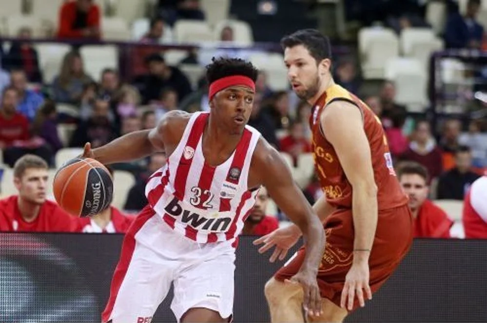 Ολυμπιακός - Ρέθυμνο 84-60 : Nίκη με το μυαλό στην Εφές