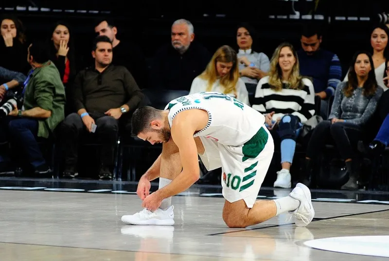Παναθηναϊκός: Χωρίς Παπαπέτρου, αμφίβολος ο Αντετοκούνμπο