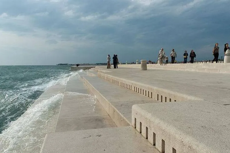 Το τεράστιο μουσικό όργανο  που κάνει τη θάλασσα…μουσική (vid)