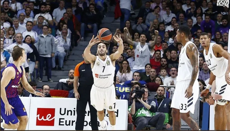 Απίθανο: Ντόντσιτς - Καμπάτσο, buzzer beater με έναν χρόνο διαφορά (vid)
