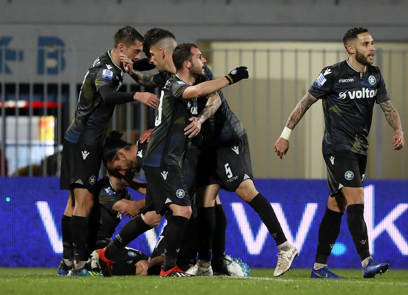 Αστέρας Τρίπολης - ΟΦΗ 2-1: Ανατροπή με Τόνσο