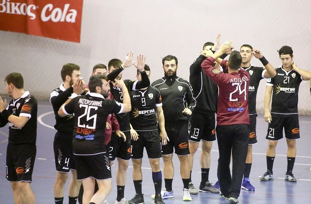 Hanball Premier: Ντέρμπι Δικέφαλων στη Νεάπολη