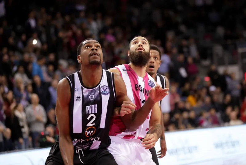 Μπον-ΠΑΟΚ 94-77: Τέλος στο σερί με «εκτέλεση» από το τρίποντο