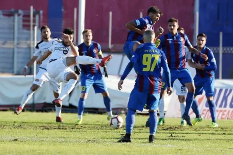 Κέρκυρα - ΟΦΗ 0-3: Πρόκριση και πρωτιά για τους Κρητικούς