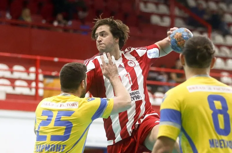 Handball Premier: «Αντίο» στο 2018 με νίκες οι πρωτοπόροι 