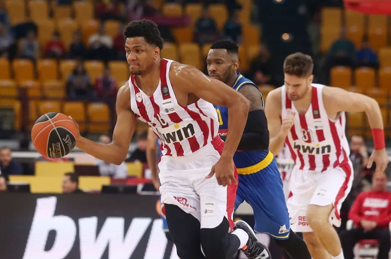 Ολυμπιακός – Περιστέρι 92-69: Ο Τουπάν τον ξύπνησε και μετά ξέσπασε