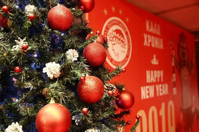 Ολυμπιακός: «Καταφέραμε να χωρέσουν και τα 44 Πρωταθλήματα»