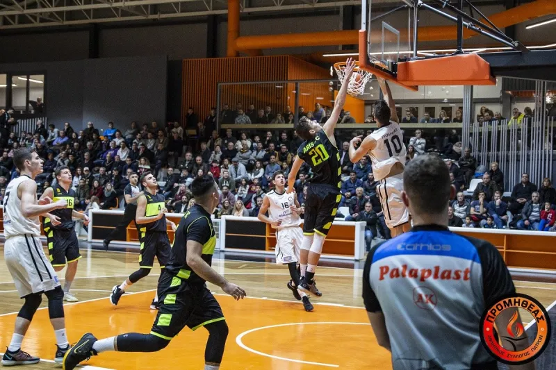 Promitheas X-Mas Cup 2018 (U18): Προμηθέας και Ολυμπιακός οι νικητές της πρώτης μέρας! (pic)