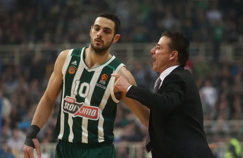 Παπαπέτρου: «Σπουδαία ομαδική νίκη» (pic)