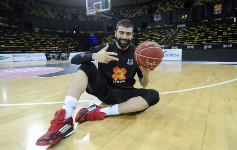 ACB: Ο… αόρατος συμπαίκτης του Βασιλειάδη (vids)