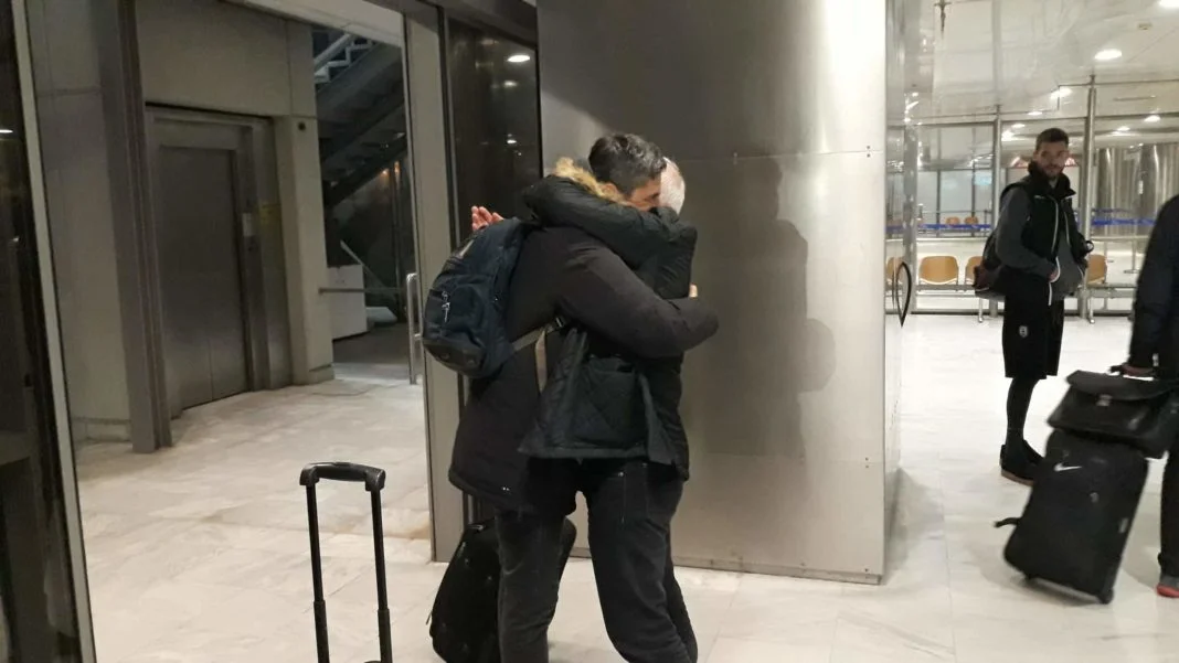 ΠΑΟΚ: Ο Ιβάν υποδέχτηκε... τρελαμένος την ομάδα!