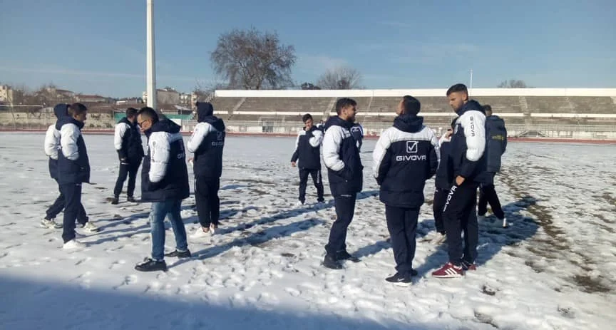 Football League: Ούτε σήμερα το Τρίκαλα – Απόλλων Λάρισας