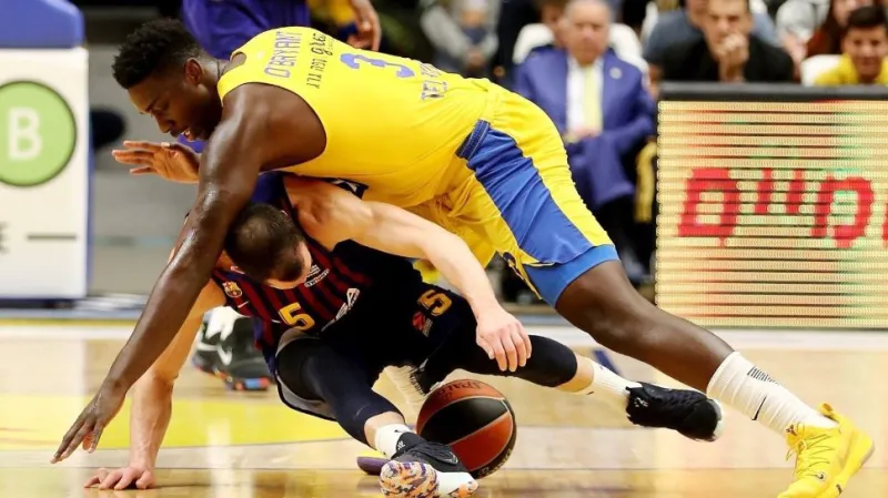 Euroleague: Παραλίγο «κατοστάρα» στην Μπαρτσελόνα η Μακάμπι (vids)
