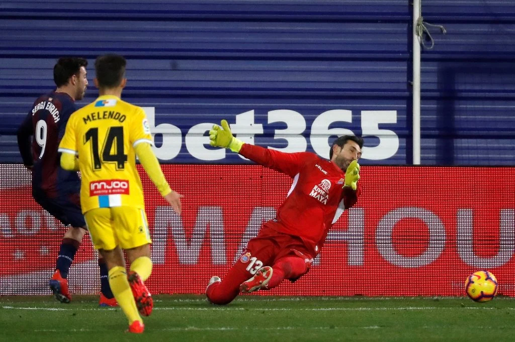 La Liga: Η Εϊμπάρ ξέσπασε στην Εσπανιόλ