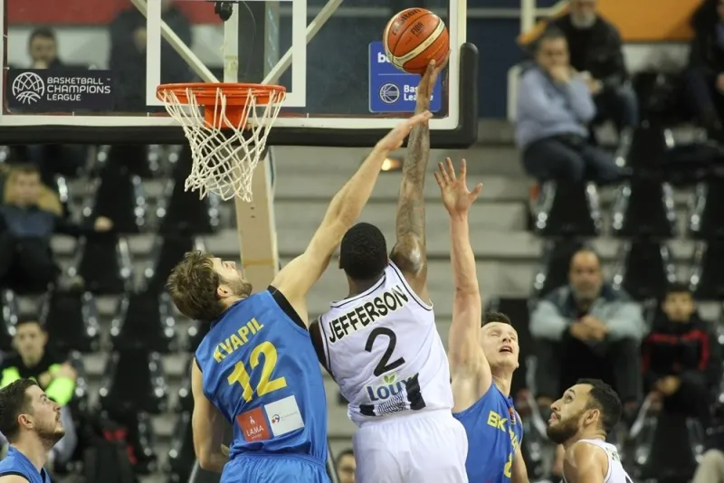 ΠΑΟΚ - Οπάβα 93-43: Περίπατος... (video)