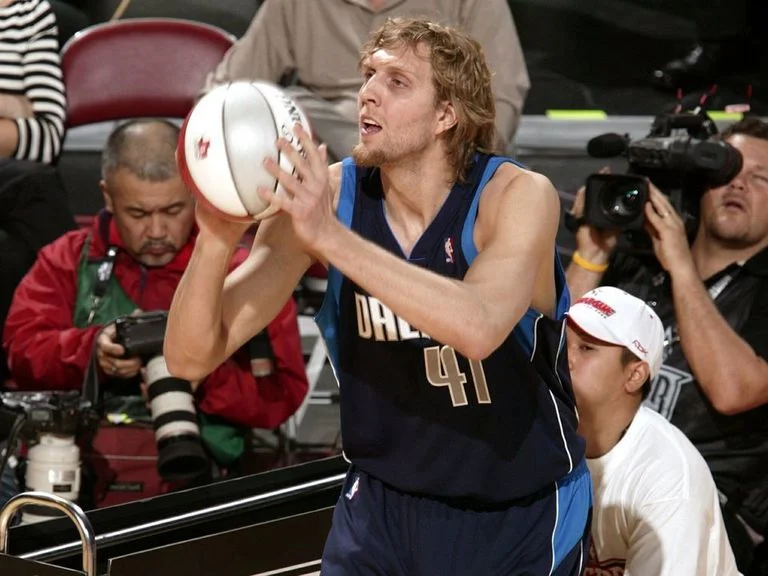 NBA: Ο Ντιρκ Νοβίτσκι στον διαγωνισμό τριπόντων του All Star Game