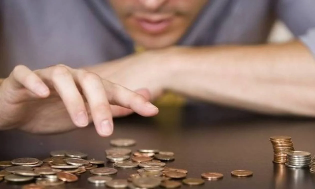 Κομισιόν: Ναι, αλλά με προσοχή στην αύξηση του κατώτατου μισθού