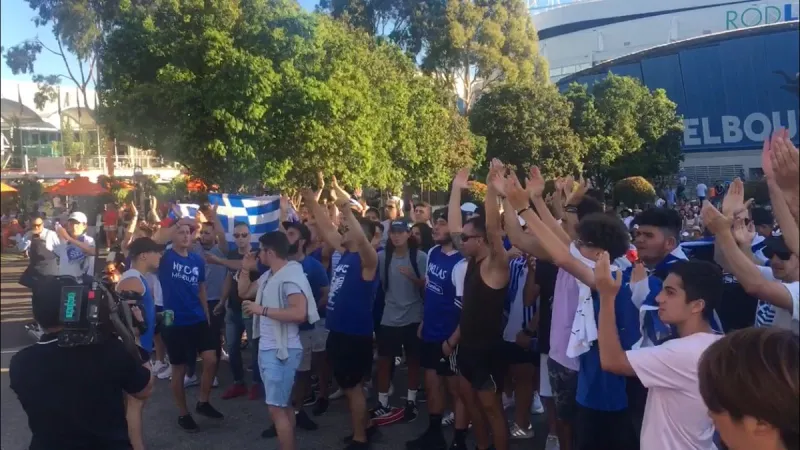 Τσιτσιπάς: Τα κατάφεραν… Έλληνες οπαδοί έβριζαν τον Ναδάλ (vid)