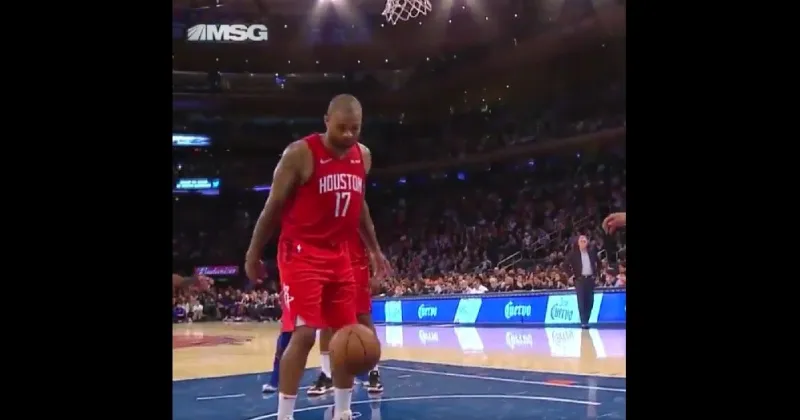 NBA: Επική γκάφα των Χιούστον Ρόκετς (video)